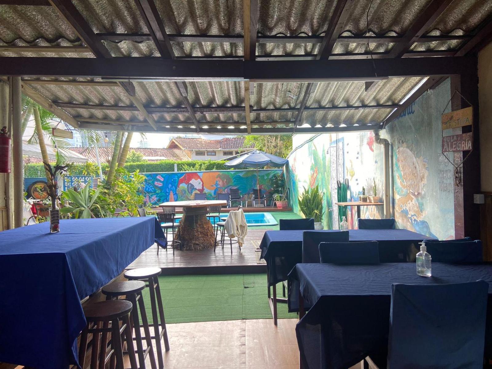 Oceanic Hostel Balneário Camboriú Exterior foto