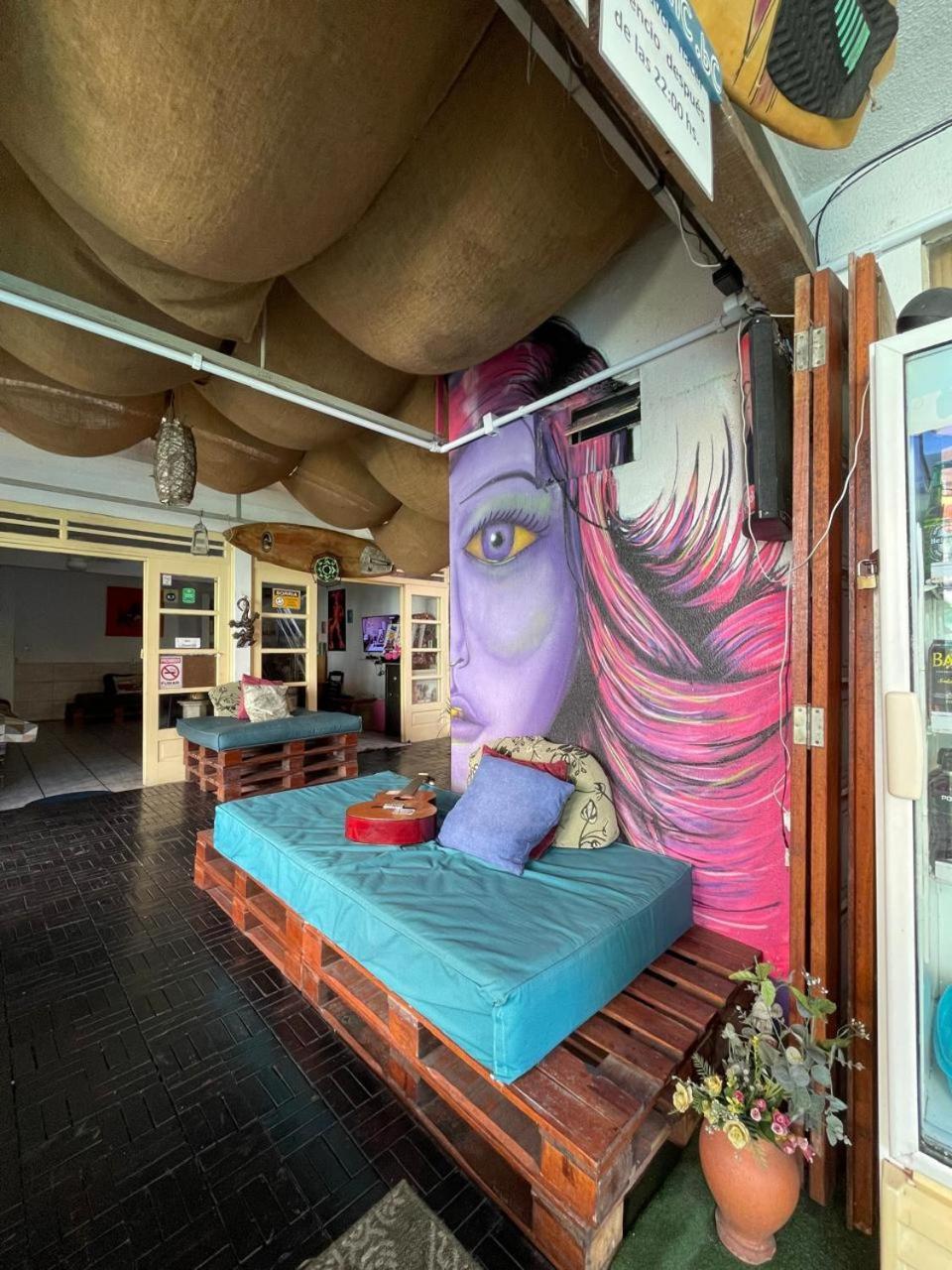 Oceanic Hostel Balneário Camboriú Exterior foto